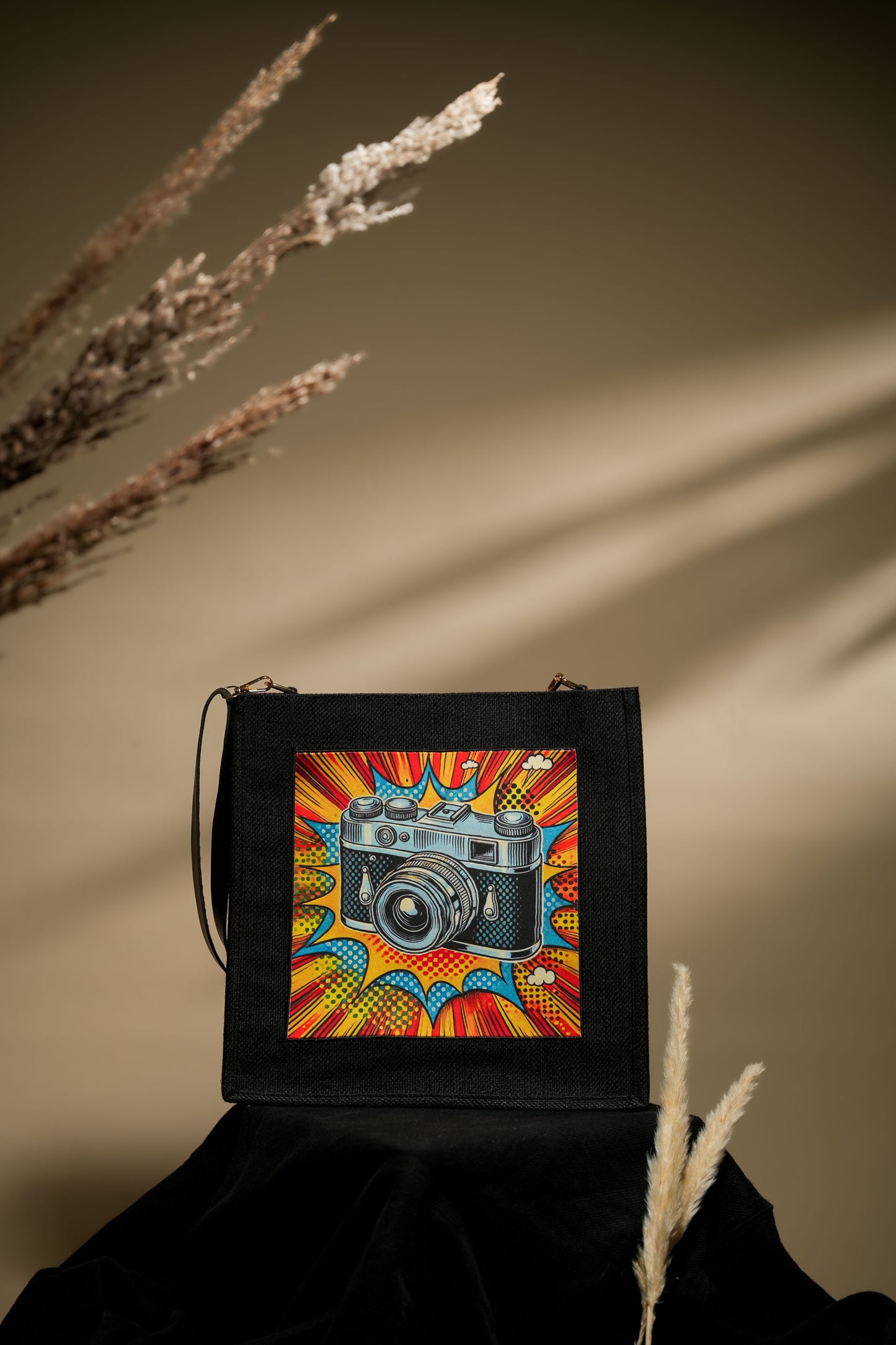 Black Vintage Camera Pop Art Jute Shoulder Bag (J-0030)